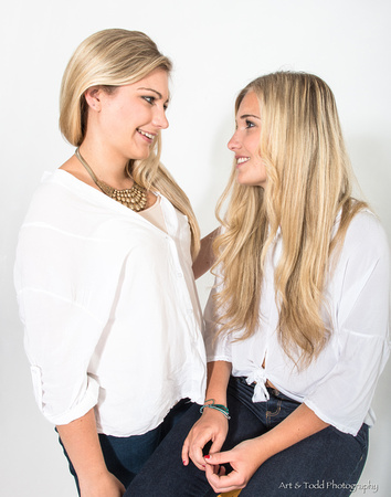 _DSC0013CharlotteAndHenriette-Edit-2