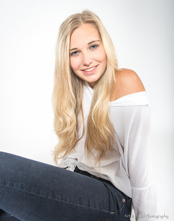 _DSC0092CharlotteAndHenriette 7-2
