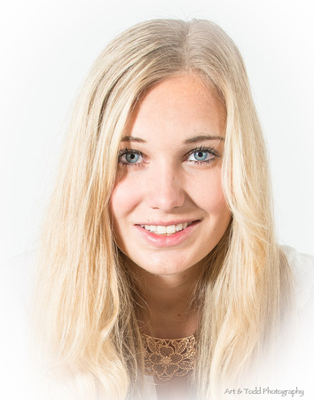 _DSC0048CharlotteAndHenriette-Edit 7-2